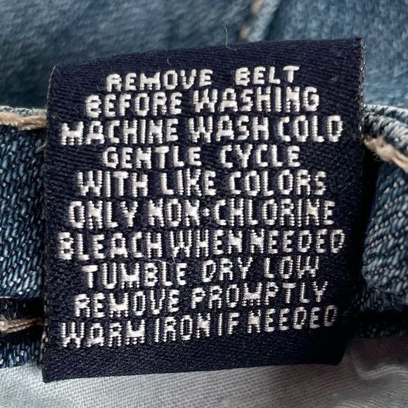 Vanilla Star Cuffed Jean Shorts, Blue, Size 7 - Picture 4 of 6